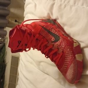 Nike Kobe's 9 elite Christmas 2014 size 12